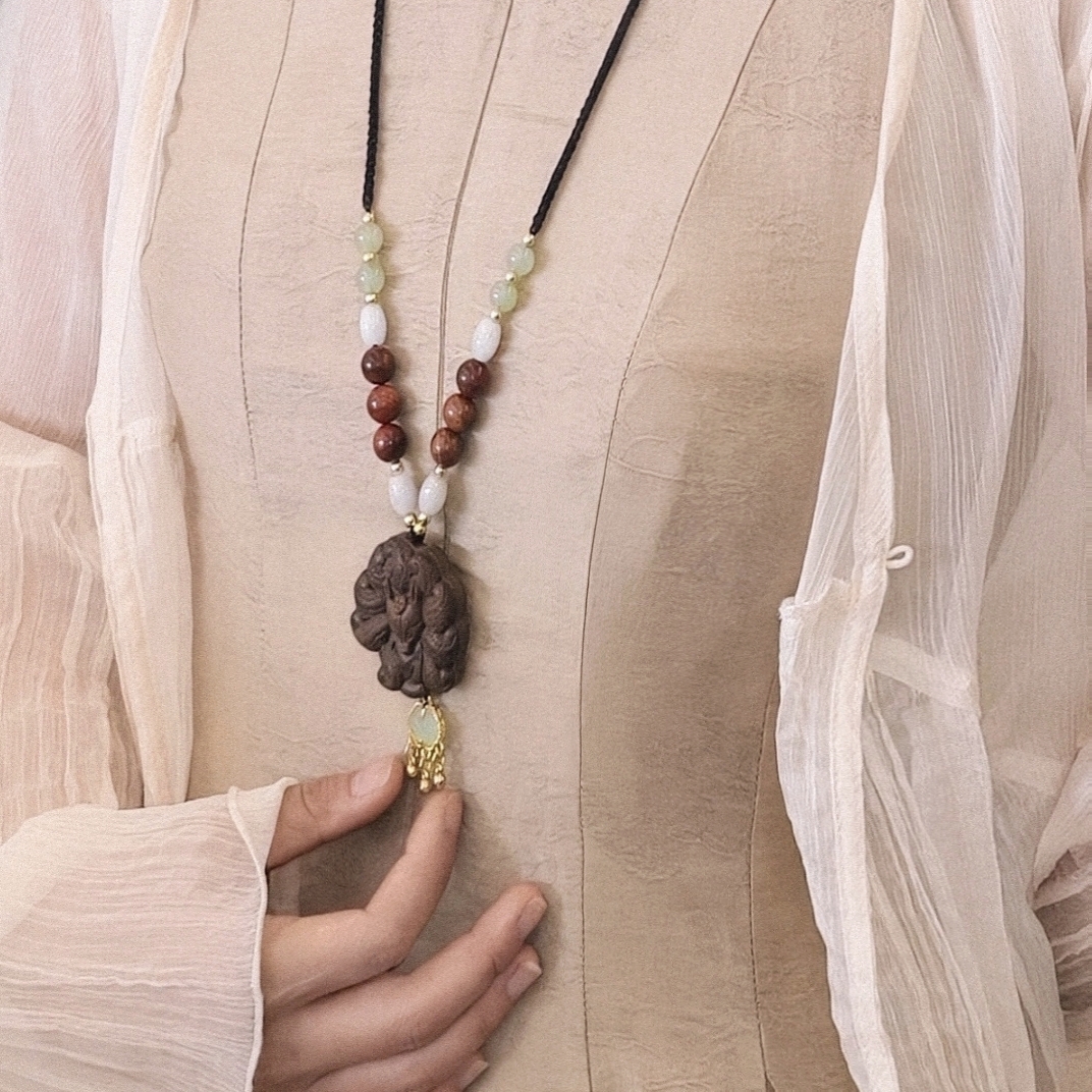 QingPingLe Necklace